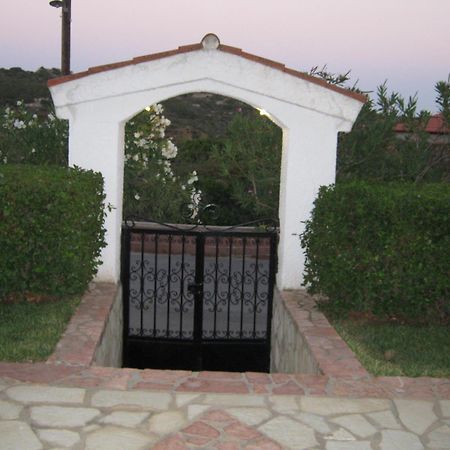 Cerigo House Apartment Kondolianika Bagian luar foto