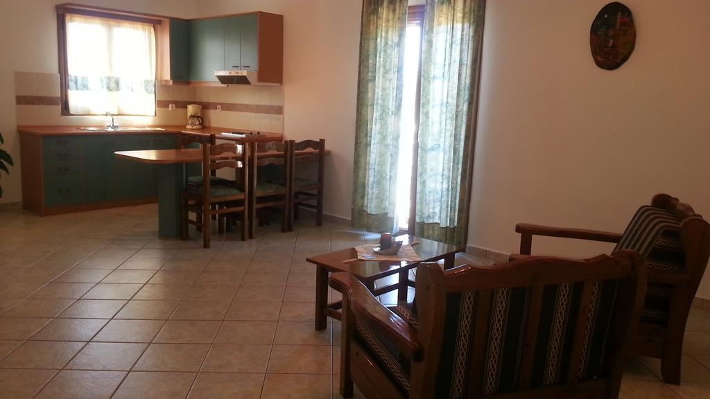 Cerigo House Apartment Kondolianika Bagian luar foto