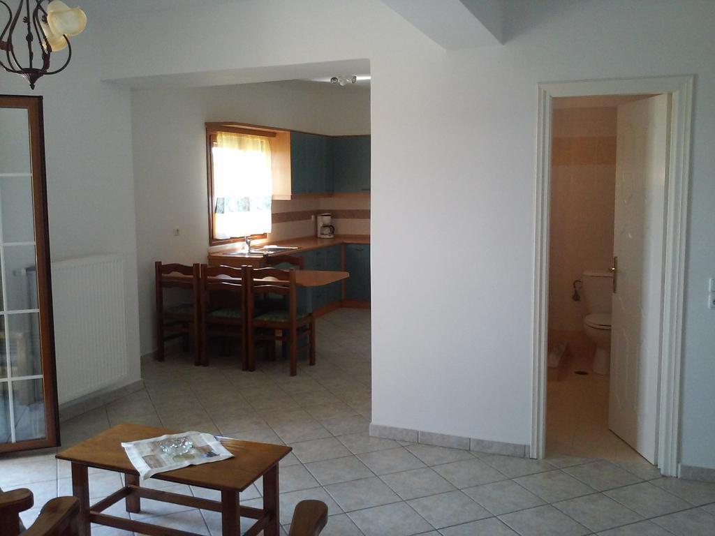 Cerigo House Apartment Kondolianika Bagian luar foto